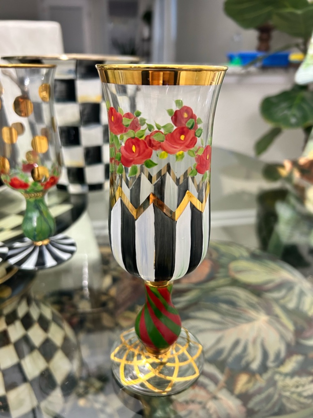 MacKenzie-Childs Champagne flute Stamped Artisan Glass – Red & Green